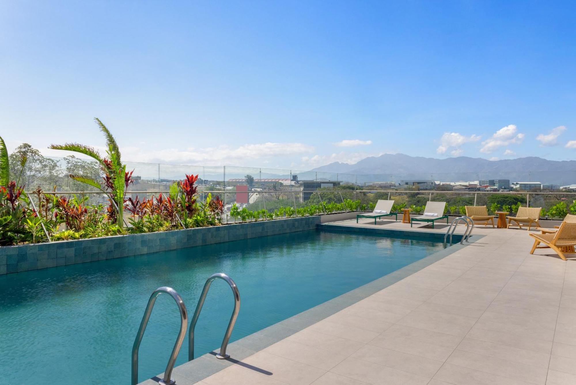 Hilton Garden Inn San Jose Airport City Mall Alajuela Exterior photo